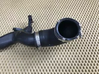 Патрубок интеркулера на Volkswagen Touran — фото 9