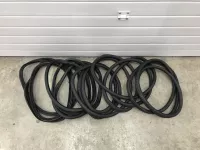 Уплотнитель двери VW Touran 2010-2016 (1T0867911F 1T0867913K 1T0827705K) — фото 1