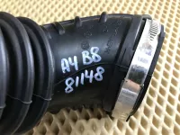 Патрубок воздушного фильтра на Audi A4 B8 — фото 6
