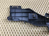 Кронштейн накладки на порог наружный на BMW 2-Series Active Tourer F45 — фото 10