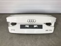 Крышка багажника Audi A3 [8V] 2013-2020 (СЕДАН 8V5827025F) — фото 1