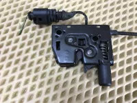 Замок капота на Audi A3 8V — фото 10