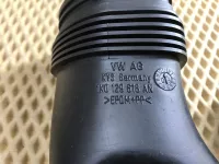 Патрубок воздушного фильтра на Volkswagen Passat CC B6 — фото 6