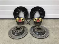 Суппорта 300ММ MQB Audi A3 [8V] 2013-2020 Audi A3 (8Y) 2020> Audi Q2 (GA) 2017> Audi Q3 (F3B) 2018> Audi Q3 (F3N) Sportback 2019> Audi TT(8S) 2015> Seat Tarraco 2018> Skoda Kodiaq 2017> VW Tiguan 2016-2023 (ЗАДНИЕ 3Q0615423ESL7 3Q0615424ESL7 3Q0615601A 5Q0615425 3Q0998281) — фото 1