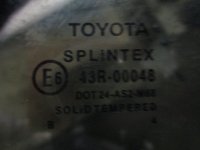 Стекло двери задней правой форточка на Toyota Avensis T250 — фото 3
