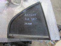 Стекло двери задней правой (форточка) Hyundai Accent II (+ТАГАЗ) 2000-2012 (8357125000) — фото 1
