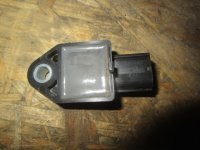Датчик AIR BAG на Toyota Avensis T250 — фото 2