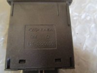 Кнопка освещения панели приборов на Chery Fora A21 — фото 2