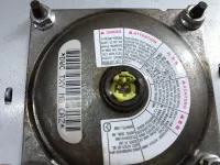 Подушка безопасности пассажирская в торпедо на Mazda 3 BK — фото 4