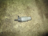 Насос омывателя BMW 5-серия E60/E61 2003-2009,X5 E53 2000-2007,7-серия E65/E66 2001-2008,1-серия E87/E81 2004-2011,3-серия E90/E91 2005-2012,6-серия E63 2004-2009,5-серия F10/F11 2009-2016,6-серия E64 2004-2009 (67126934159) — фото 1