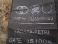 Ремень безопасности задний левый на Toyota Avensis T250 — фото 2