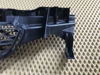 Решетка радиатора на Toyota Auris E150 — фото 2