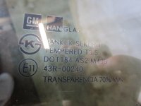 Стекло кузовное открывающееся форточка правое на Chevrolet Aveo T250 — фото 7