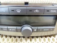 Блок управления климатической установкой на Toyota Avensis T250 — фото 4