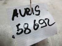 Насос омывателя на Toyota Auris E150 — фото 5