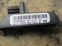 Датчик AIR BAG на Honda Accord CL — фото 3