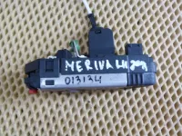 Замок двери задней левой на Opel Meriva A — фото 7
