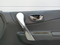 Обшивка двери передней правой на Renault Koleos Y — фото 4
