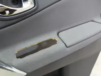 Обшивка двери передней правой на Renault Koleos Y — фото 11