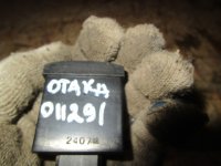 Кнопка корректора фар на Geely CK Otaka CK-1 — фото 3