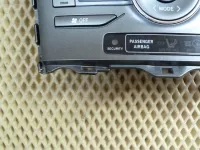 Блок управления климатической установкой на Toyota Auris E150 — фото 6