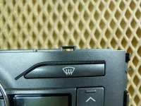 Блок управления климатической установкой на Toyota Auris E150 — фото 7