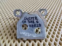 Петля двери задней левой нижняя на Renault Duster — фото 1