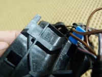 Блок кнопок в руль на Opel Meriva A — фото 9