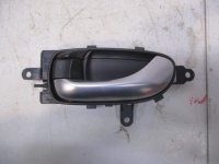 Ручка двери задней внутренняя левая на Nissan Teana J32 — фото 1