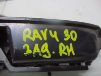 Ручка двери задней внутренняя правая на Toyota RAV4 XA30 — фото 5