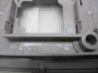 Плафон салонный на Toyota RAV4 XA30 — фото 4