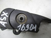 Ручка открывания лючка бензобака на Mitsubishi ASX — фото 4