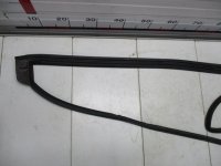 Уплотнитель двери на Toyota Camry XV50 — фото 4