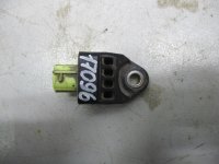 Датчик AIR BAG на Toyota Camry XV50 — фото 4