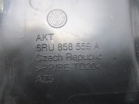 Кожух рулевой колонки нижний на Volkswagen Polo Mk5 — фото 4