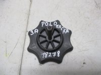 Болт крепления запасного колеса на Volkswagen Polo Mk5 — фото 2