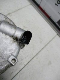 Компрессор кондиционера на Volkswagen Polo Mk6 — фото 9