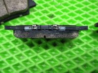 колодки тормозные задние на Toyota RAV4 XA40 — фото 6