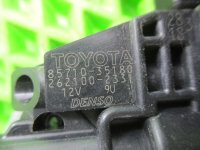 Стеклоподъемник электрический передний правый на Toyota RAV4 XA40 — фото 8