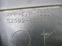 Пыльник кузова наружный на Toyota RAV4 XA40 — фото 8