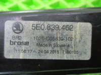 Стеклоподъемник электрический задний правый на Skoda Octavia A7 — фото 5