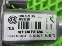 Стеклоподъемник электрический передний правый на Volkswagen Polo Mk5 — фото 2