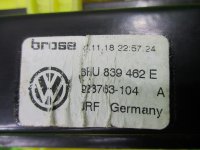 Стеклоподъемник электрический задний правый на Volkswagen Polo Mk5 — фото 10
