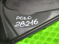Кожух ремня ГРМ на Volkswagen Polo Mk5 — фото 7