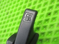 Ручка открывания лючка бензобака на Mitsubishi Outlander GF0W — фото 3