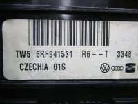 Переключатель света фар на Volkswagen Polo Mk5 — фото 6