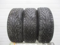 покрышка на Kia Sorento XM — фото 1