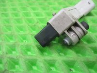 Датчик положения коленвала на Volkswagen Polo Mk5 — фото 3