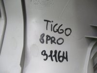 Обшивка двери багажника на Chery Tiggo 8 Pro — фото 7