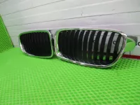 Решетка радиатора на BMW 3-Series F30 — фото 3